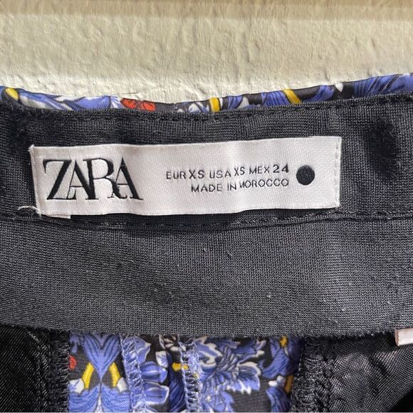 Zara Scroll Print Satin Dress Pants - Picture 6 of 6